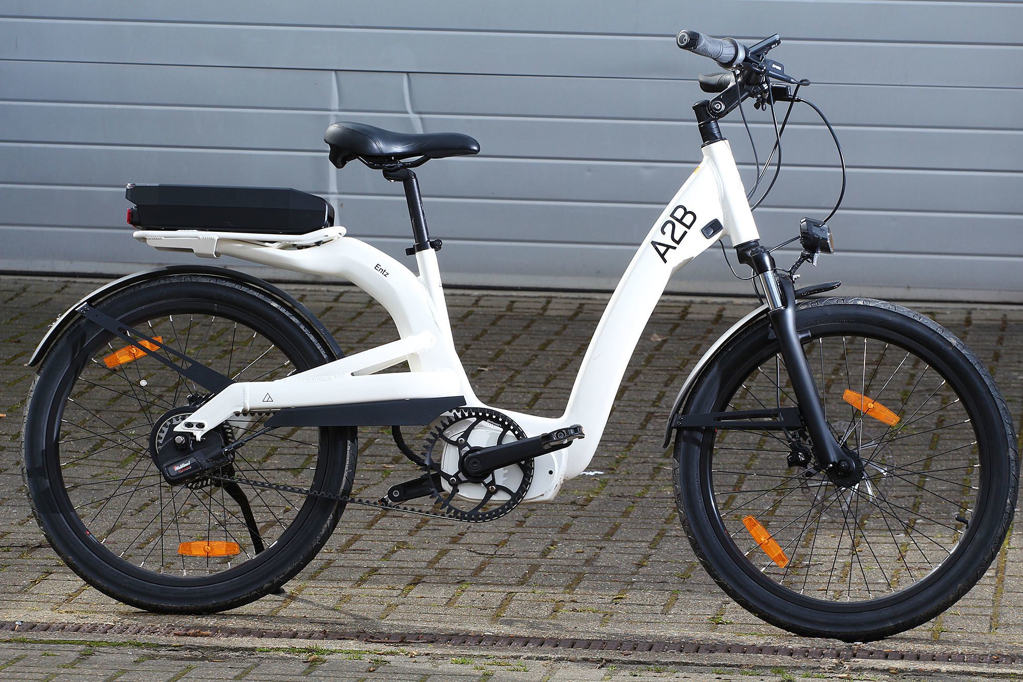 A2B electric bike review A2B Entz Deluxe